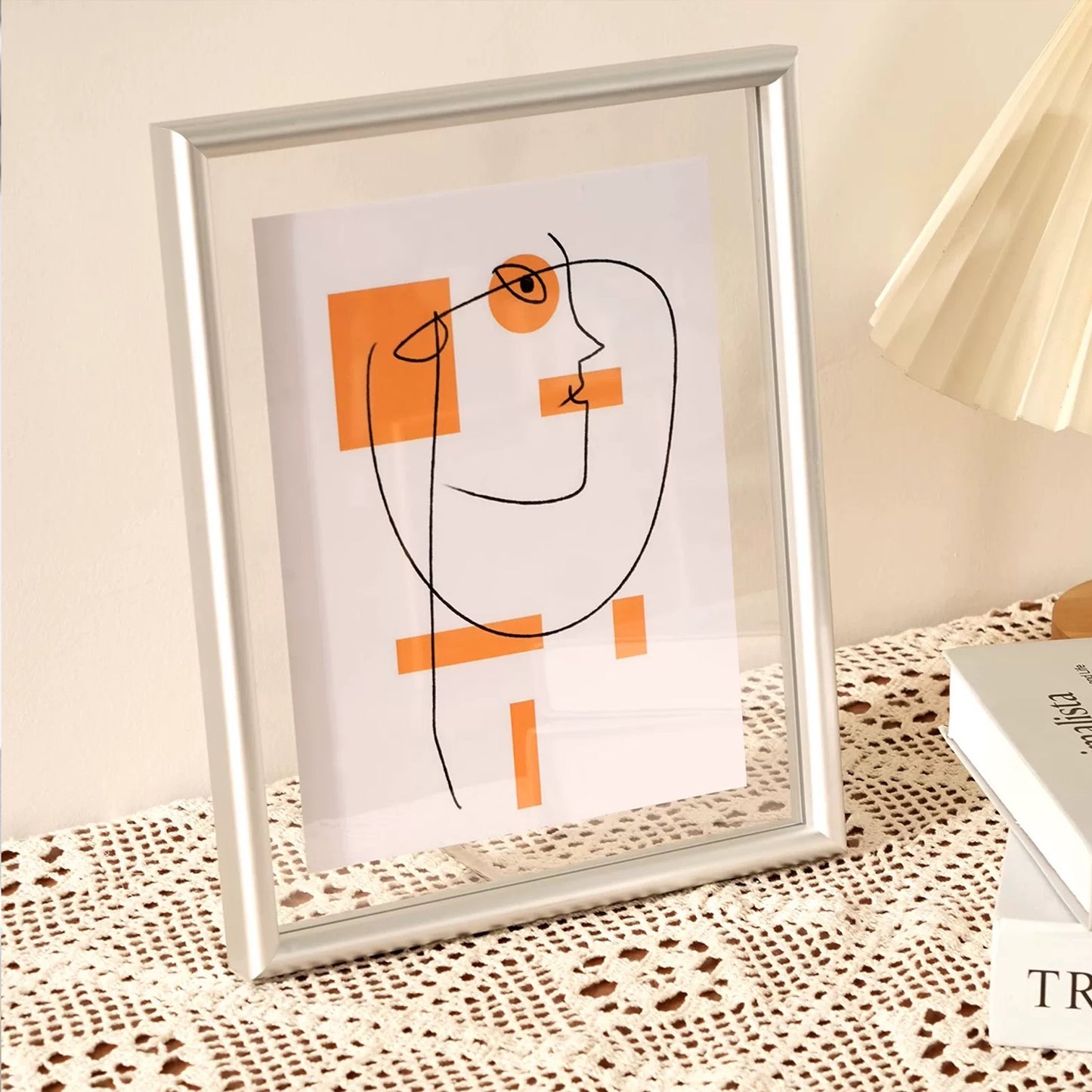 This A4 silver picture frame features a durable aluminium alloy structure with a transparent acrylic front, ensuring your photos or artwork are beautifully displayed while protected. 